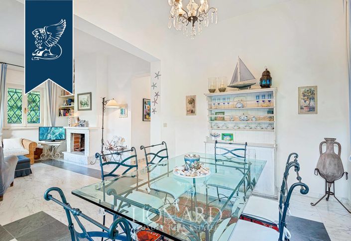 Image No.12-4 Bed Villa for sale