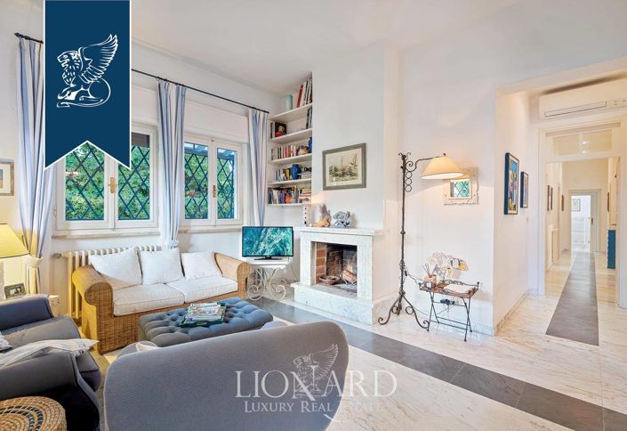 Image No.8-4 Bed Villa for sale