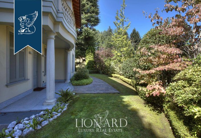 Image No.10-4 Bed Villa for sale