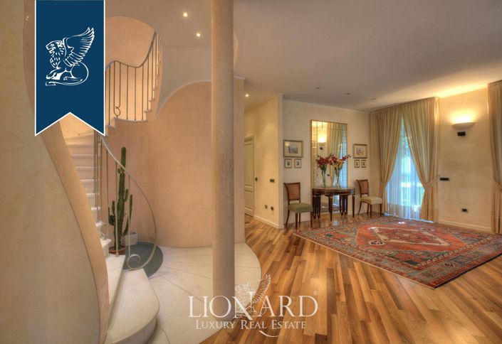 Image No.22-4 Bed Villa for sale