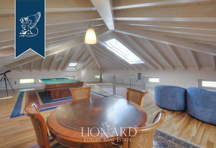 Image No.25-4 Bed Villa for sale