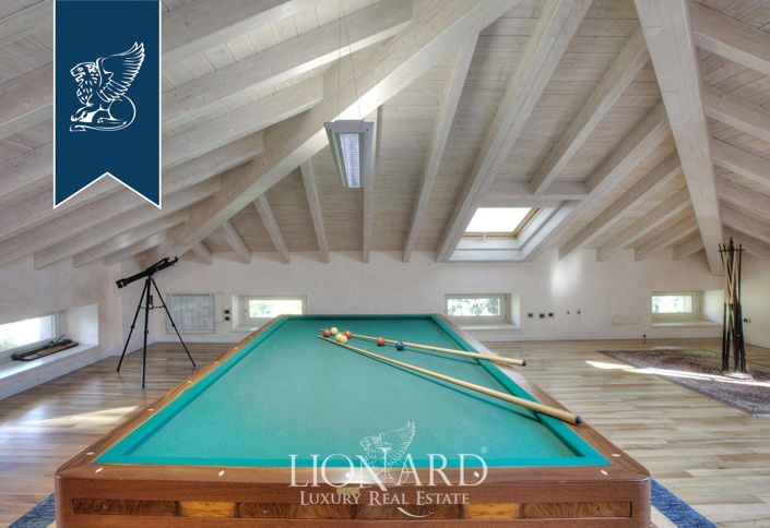 Image No.28-4 Bed Villa for sale