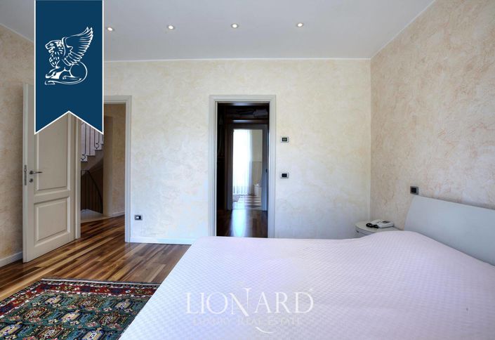 Image No.31-4 Bed Villa for sale