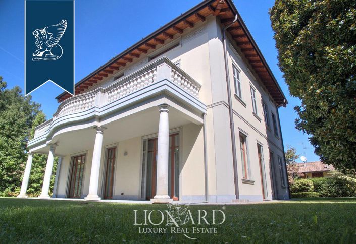 Image No.4-4 Bed Villa for sale