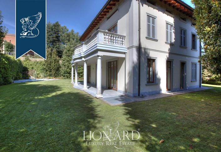 Image No.8-4 Bed Villa for sale