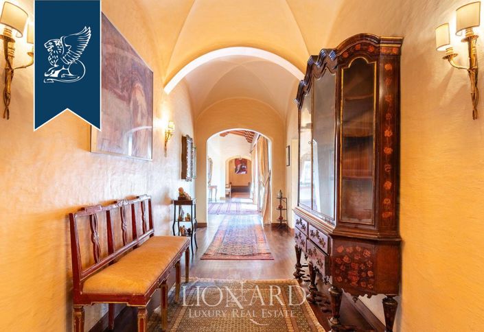 Image No.21-9 Bed Villa for sale