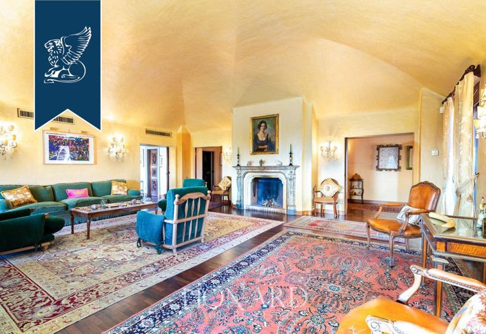 Image No.24-9 Bed Villa for sale