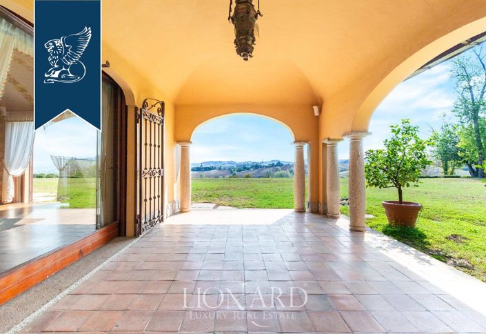 Image No.33-9 Bed Villa for sale