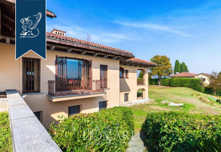 Image No.58-9 Bed Villa for sale