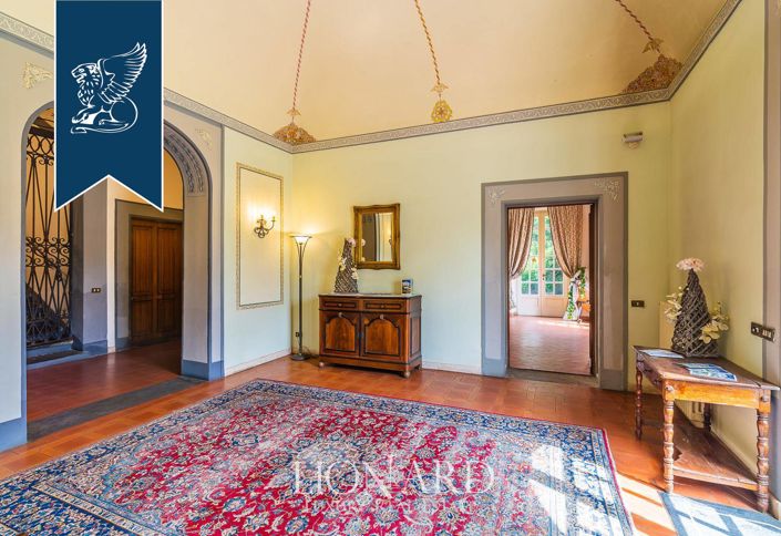 Image No.27-12 Bed Villa for sale