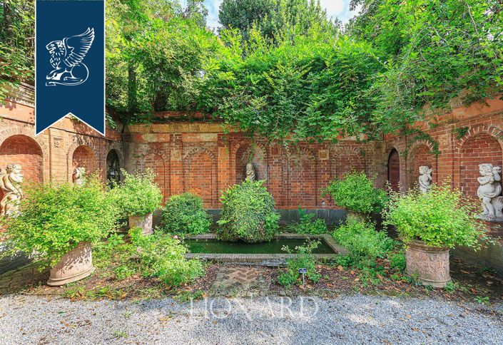 Image No.18-5 Bed Villa for sale