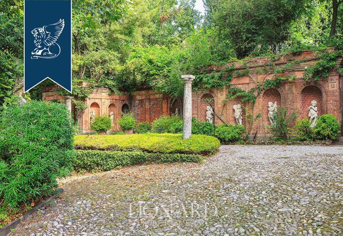 Image No.19-5 Bed Villa for sale