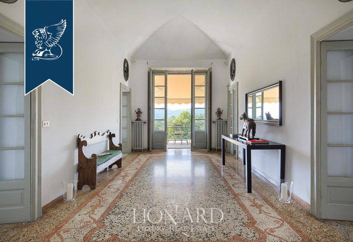 Image No.27-5 Bed Villa for sale