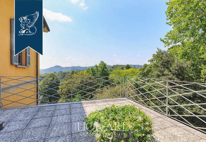 Image No.30-5 Bed Villa for sale