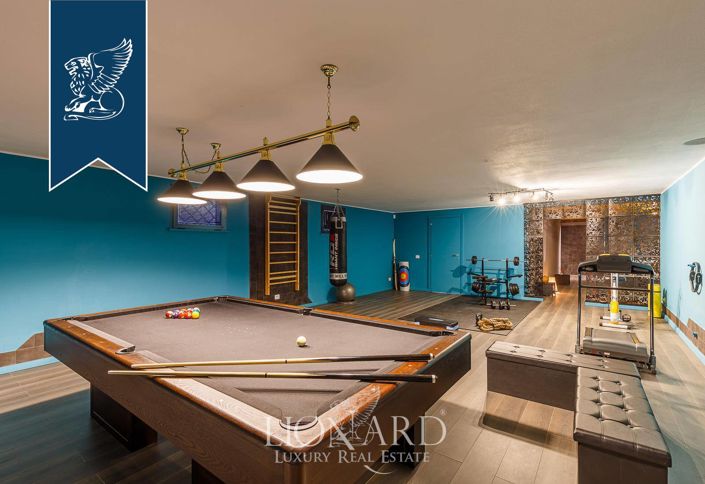 Image No.10-5 Bed Villa for sale