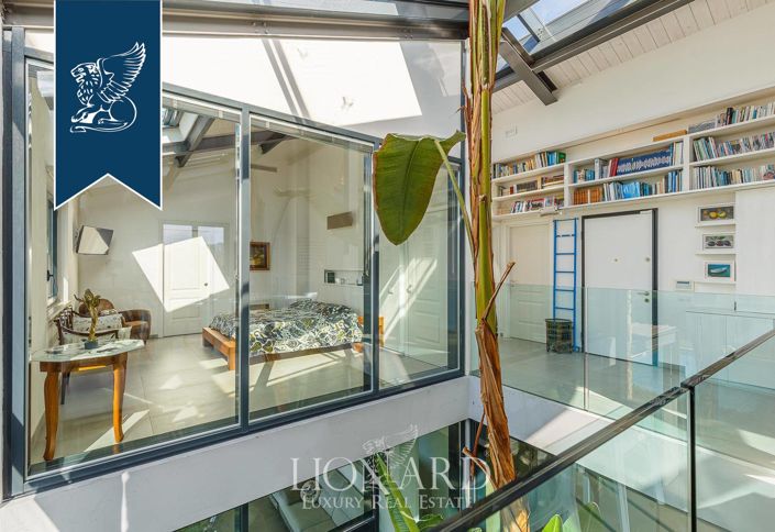 Image No.19-5 Bed Villa for sale