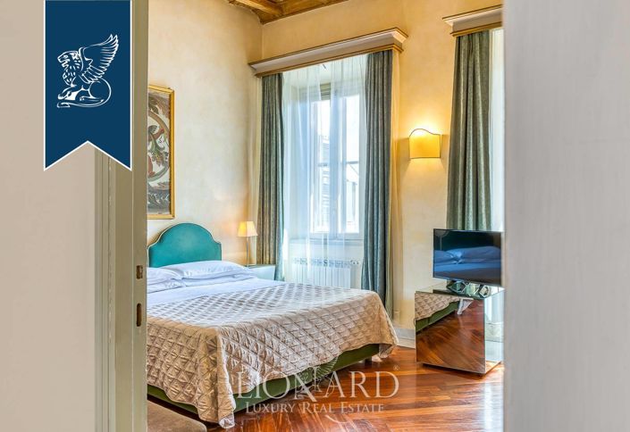 Image No.35-8 Bed Apartment for sale