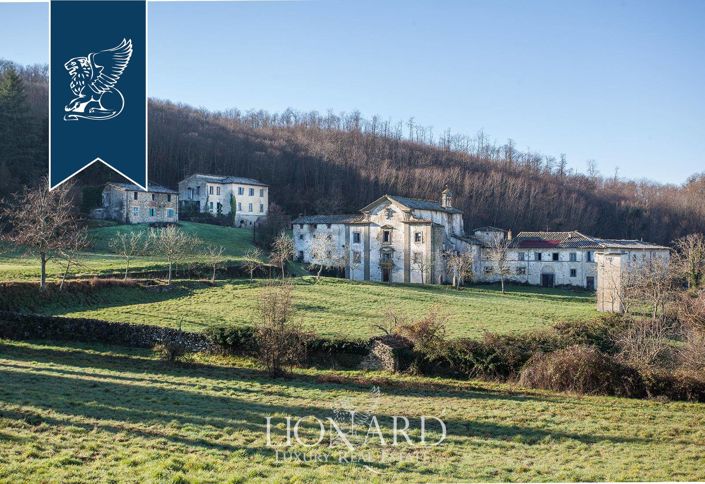 Image No.11-50 Bed Villa for sale