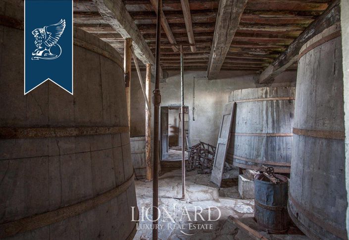 Image No.26-50 Bed Villa for sale