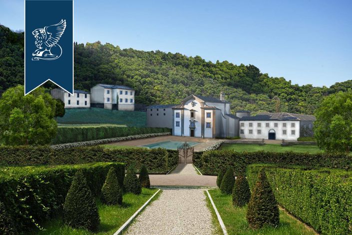 Image No.6-50 Bed Villa for sale