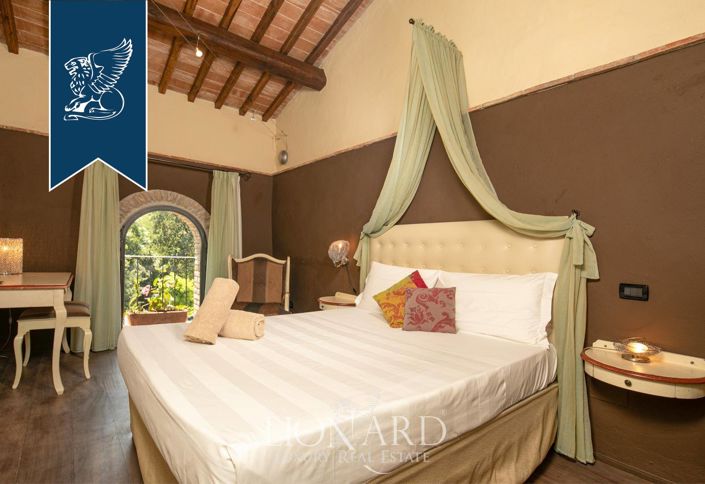 Image No.31-16 Bed Hotel for sale