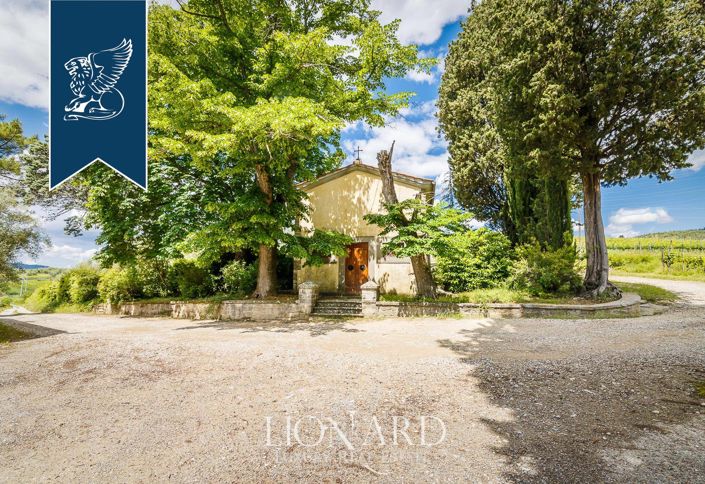 Image No.15-12 Bed Villa for sale