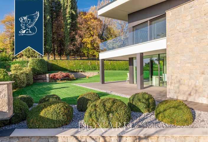 Image No.11-4 Bed Villa for sale