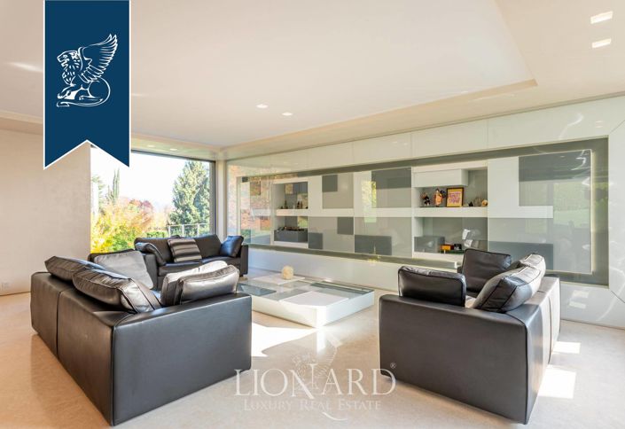 Image No.23-4 Bed Villa for sale