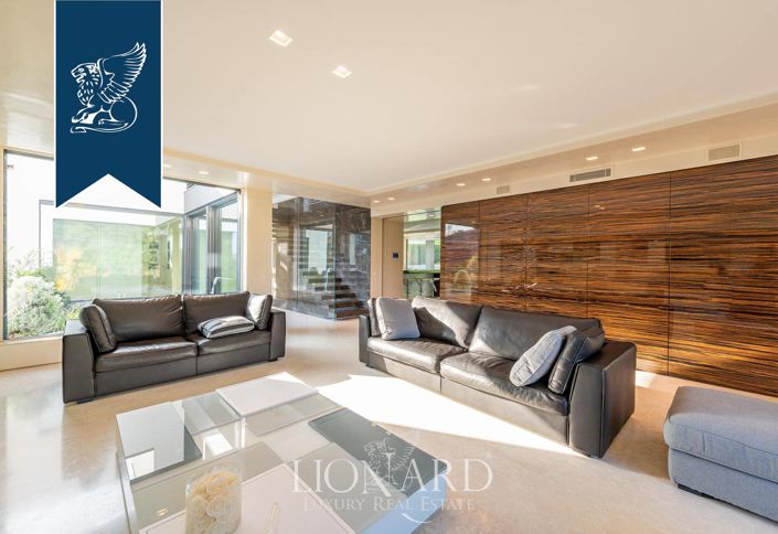 Image No.25-4 Bed Villa for sale