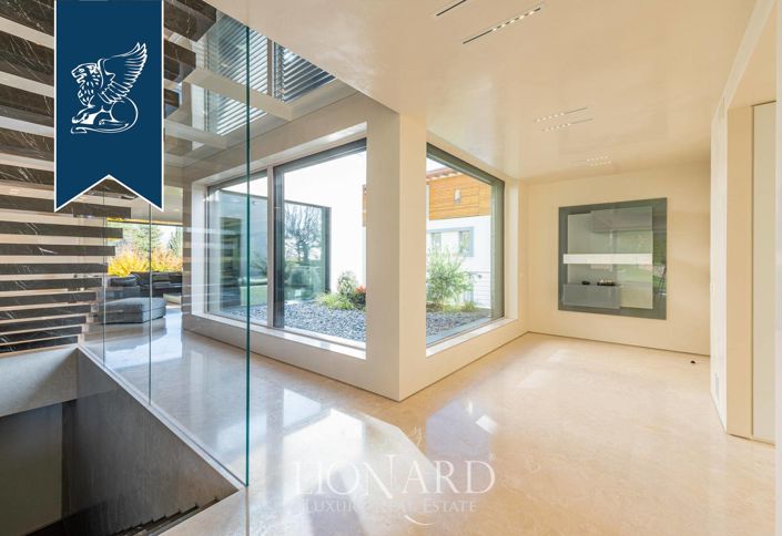 Image No.36-4 Bed Villa for sale