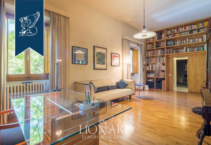 Image No.37-5 Bed Villa for sale