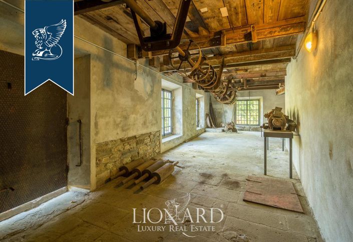 Image No.60-5 Bed Villa for sale