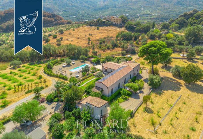 Image No.15-13 Bed Farmhouse for sale