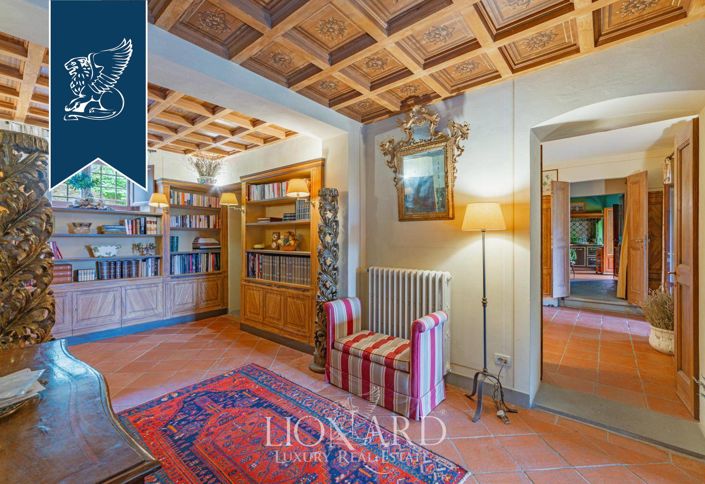 Image No.18-6 Bed Villa for sale