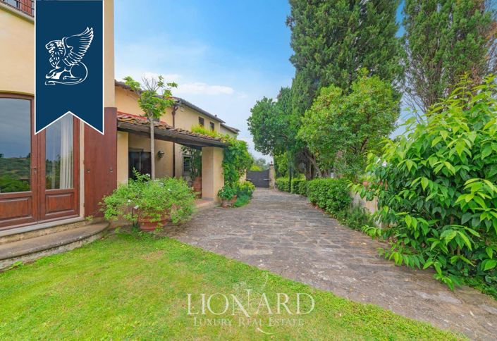 Image No.8-6 Bed Villa for sale