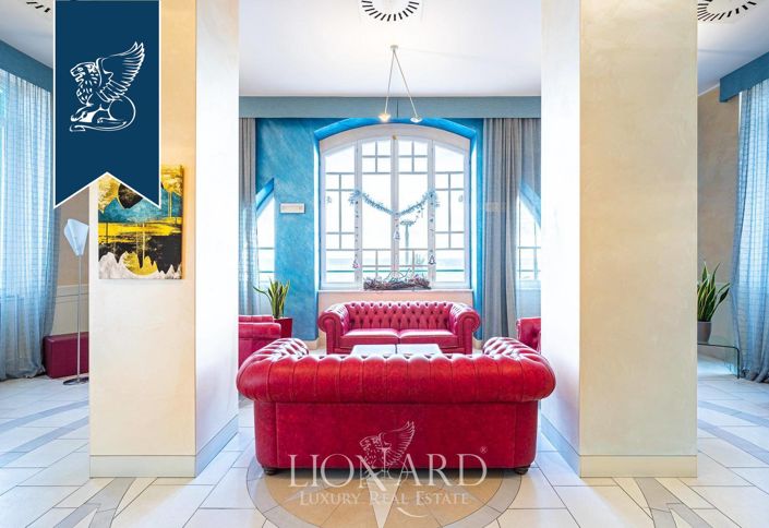 Image No.23-43 Bed Villa for sale