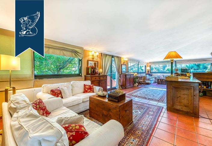 Image No.38-18 Bed Farmhouse for sale