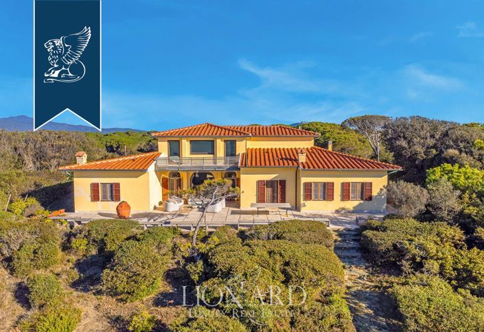 Image No.3-12 Bed Villa for sale