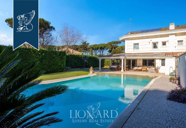 Image No.1-6 Bed Villa for sale