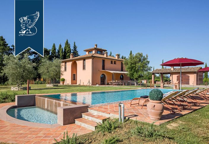 Image No.9-4 Bed Villa for sale