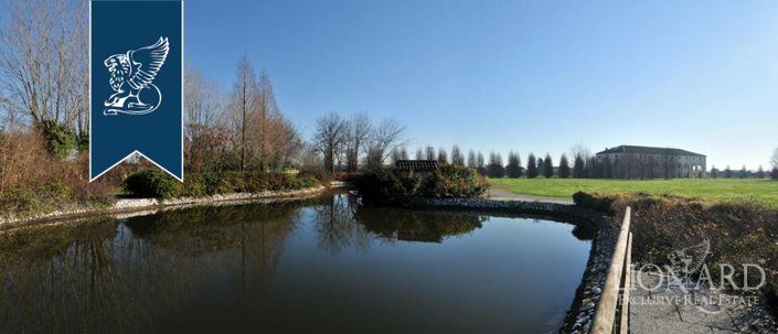 Image No.13-2 Bed Villa for sale