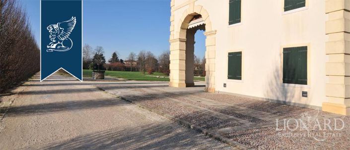 Image No.6-2 Bed Villa for sale