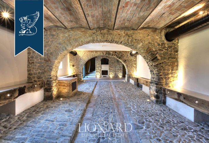 Image No.39-7 Bed Property for sale