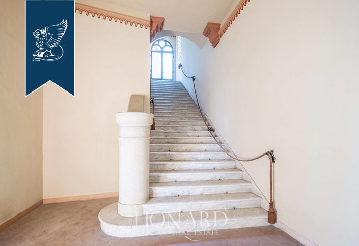 Image No.41-5 Bed Villa for sale