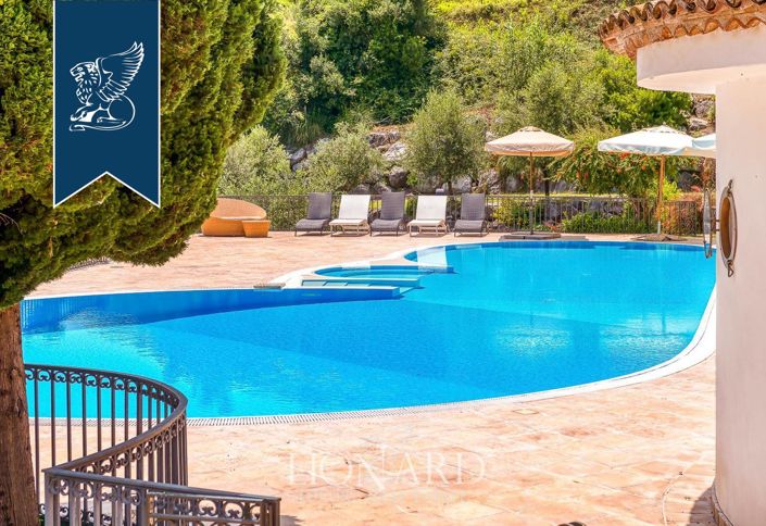 Image No.7-8 Bed Villa for sale