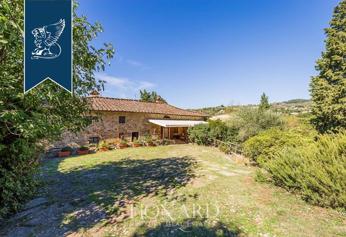 Image No.4-8 Bed Farmhouse for sale