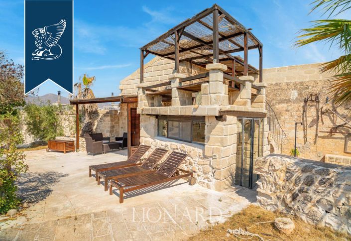 Image No.6-5 Bed Villa for sale