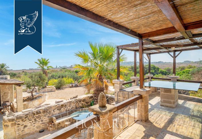 Image No.7-5 Bed Villa for sale