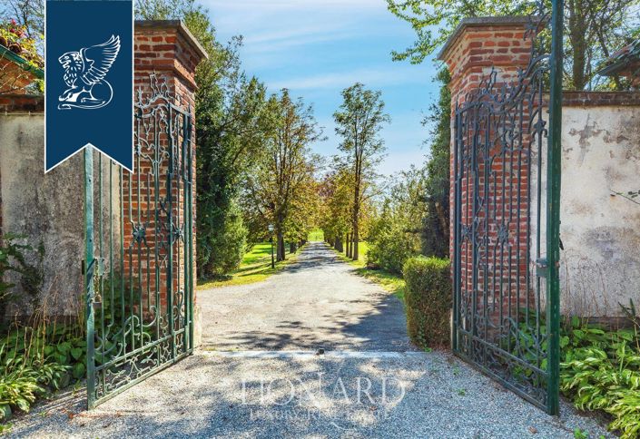 Image No.17-6 Bed Villa for sale