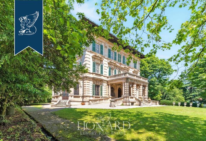 Image No.6-10 Bed Villa for sale